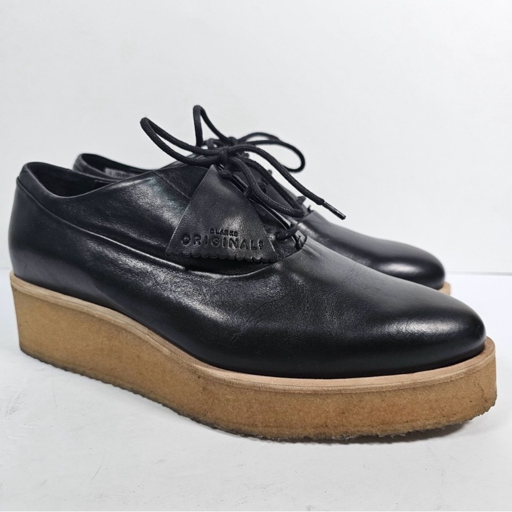 Clark’s Originals Black Leather Ornella Flats size 6.5
